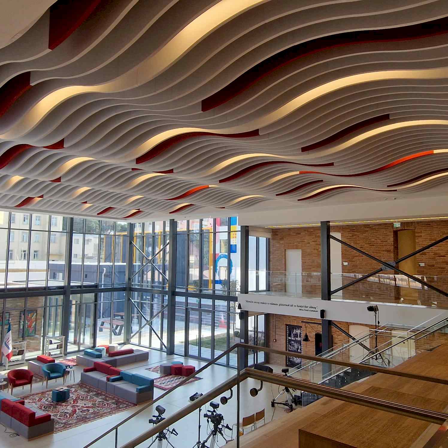 Azerbaycan Öğretmen Evi Endafon